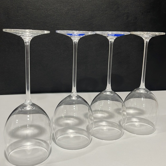 Oneida SCHOTT ZWIESEL Lead Free crystal 9" tall Wine Glasses Set of 4 - Picture 8 of 12